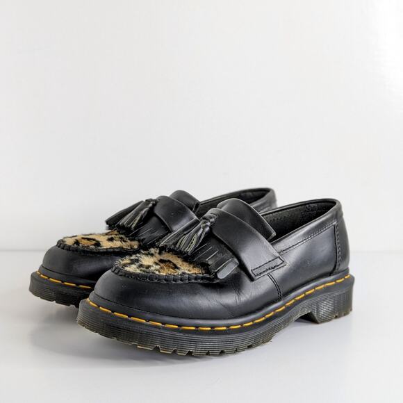 Doc Martens Loafers Adrian 26234021 7 Black Leopard GUC Tassel Shoes Academia - Picture 14 of 14